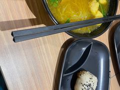 -小杨生煎(金山百联购物中心3楼店)