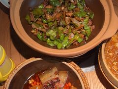 -吃饭皇帝大土家民族菜(正大广场店)