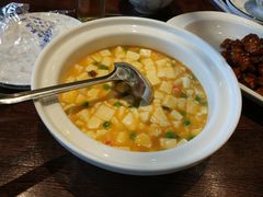 蟹黄豆腐锅-米家小馆(新华店)