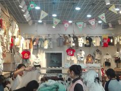 -优衣库(南京建邺万达广场店)