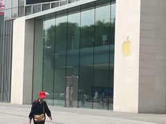 -Apple零售店(玄武湖店)