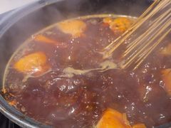 -钢管厂五区小郡肝串串香(蜀都万达店)