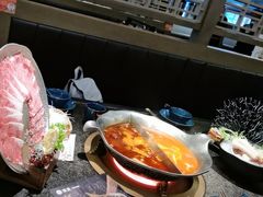 -湊湊火锅·茶憩(打浦桥日月光店)