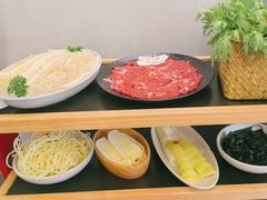 -廖掌柜·重庆鲜货火锅(上海首店)
