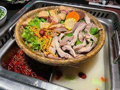 猪肚鸡锅-大隐·成都火锅Bistro(合生麒麟新天地店)