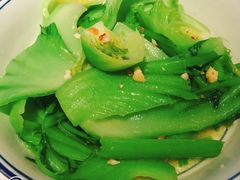 油渣拍蒜水东芥菜-五稻厨房粤西菜(新闻店)