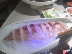 -左庭右院鲜牛肉火锅(浦江欢乐颂店)