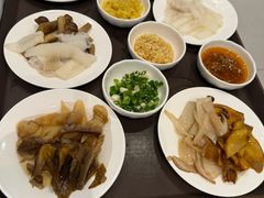 -天宜隆蘑菇宴火锅(石景山旗舰店)