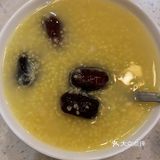 昨晚一直做梦没睡好，代谢肯定是不好的