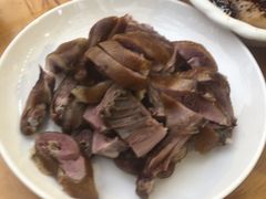 -曾牛肉
