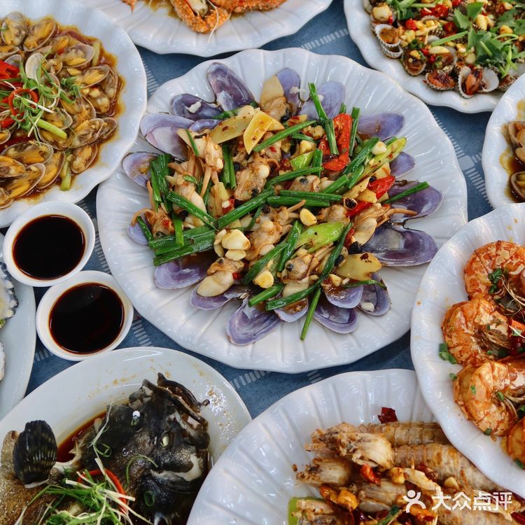 巽寮湾bi吃的海鲜店 放假了和家里人一起来惠州巽寮湾玩