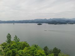 -千岛湖忆湖度假酒店(中心湖景区店)