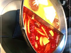 -湊湊火锅·茶憩(新中关购物中心店)