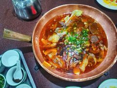 -朝伟清真铜瓢牛肉馆(三十年老·店)