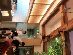 大堂-蜜桃餐厅·伴山(湖滨商业街店)