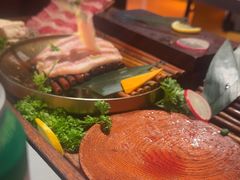 -轻烧烤肉(光谷步行街店)