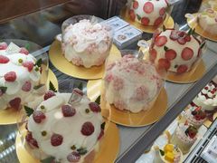 -花花卷卷·鲜食蛋糕(静安久光百货店)