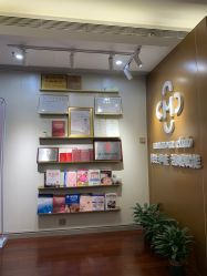 -Mamom club 慢会所(爱丁堡店)