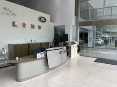 -上海伟杰·捷豹路虎4S店(闵行店)