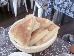 -八两八金·莱芜特色炒鸡(市南漳浦路店)