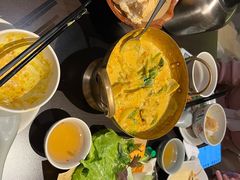 -大头虾越式风味餐厅(光明广场店)