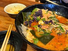 -万记麻辣烫国展总店