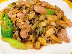 酸菜炒大肠-汤氏美食台山水步特色黄鳝饭(龙津东路店)