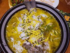 -老滇山寨•云南特色菜•地方菜•民族风情歌舞表演(金碧店)