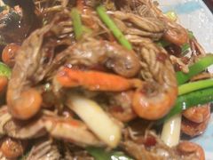 -蚝堡海鲜·威海菜·海肠捞饭·烧烤·亚洲吃蚝公司(幸福门店)