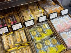 零售区-来伊份(龙之梦长宁店)