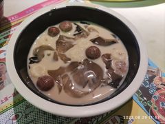 -新哥老官·畅吃123·美蛙世界(苏宁广场店)