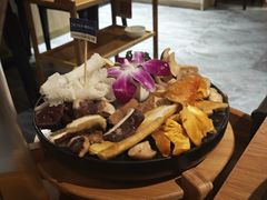 -一朵菌·野生菌探索家火锅(南亚店)