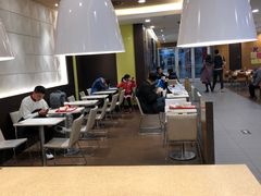 大堂-肯德基(北京南站店)