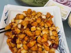 -大鸭梨烤鸭店(金顶街店)