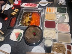 -海底捞火锅(稻河古街夜宵主题店)