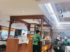 -山顶沙河粉-粤菜馆(凯旋店)
