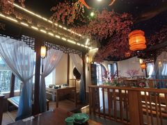 -荷塘秋月·本帮江浙菜(国权路店)