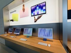 -Apple零售店(华贸购物中心店)