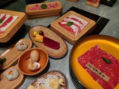 -一绪に寿喜烧(荟聚店)