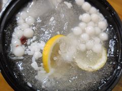 三鲜冰粉-串妹花式冰粉(乐山总店)
