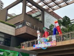 -瑞虹新天地月亮湾