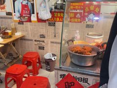 -柳州肥姨妈大骨螺蛳粉(东靖路店)
