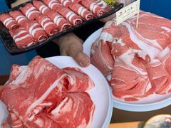 -洞庭洲·防空洞火锅·烧烤·铜锅涮肉(新百广场店)
