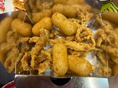 -沸炉重庆老火锅(军事博物馆店)