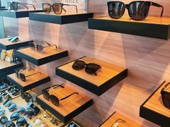 -瑞司视光眼镜·蔡司战略合作眼镜店(新街口店)