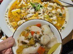 -小三峡食府(西五路店)