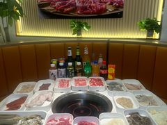 -嘎琉鲜切牛肉自助火锅