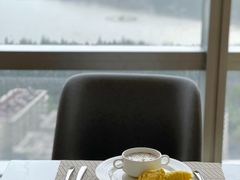 -湖景知味西餐厅•自助餐• 轻食(南京金茂威斯汀大酒店)