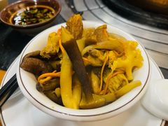 -阿山卓·野生菌火锅·纳西火塘烤肉