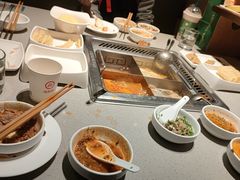 -海底捞火锅(关山保利店)